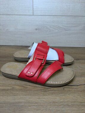 Cliffs by White Mountain Fancify Burgundy Sandals Size 9